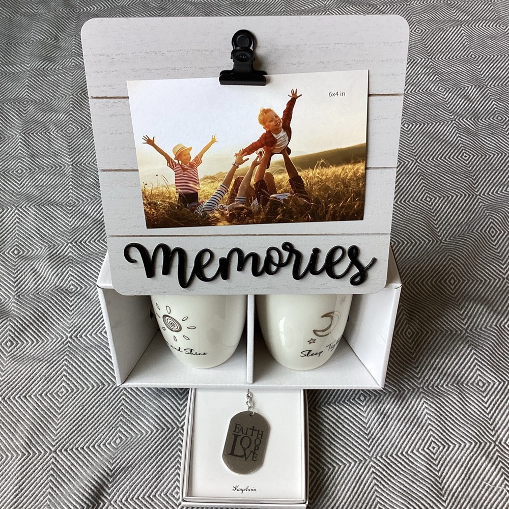 Inspirational gift bundle NWT - memories frame, mug set & Faith keychain